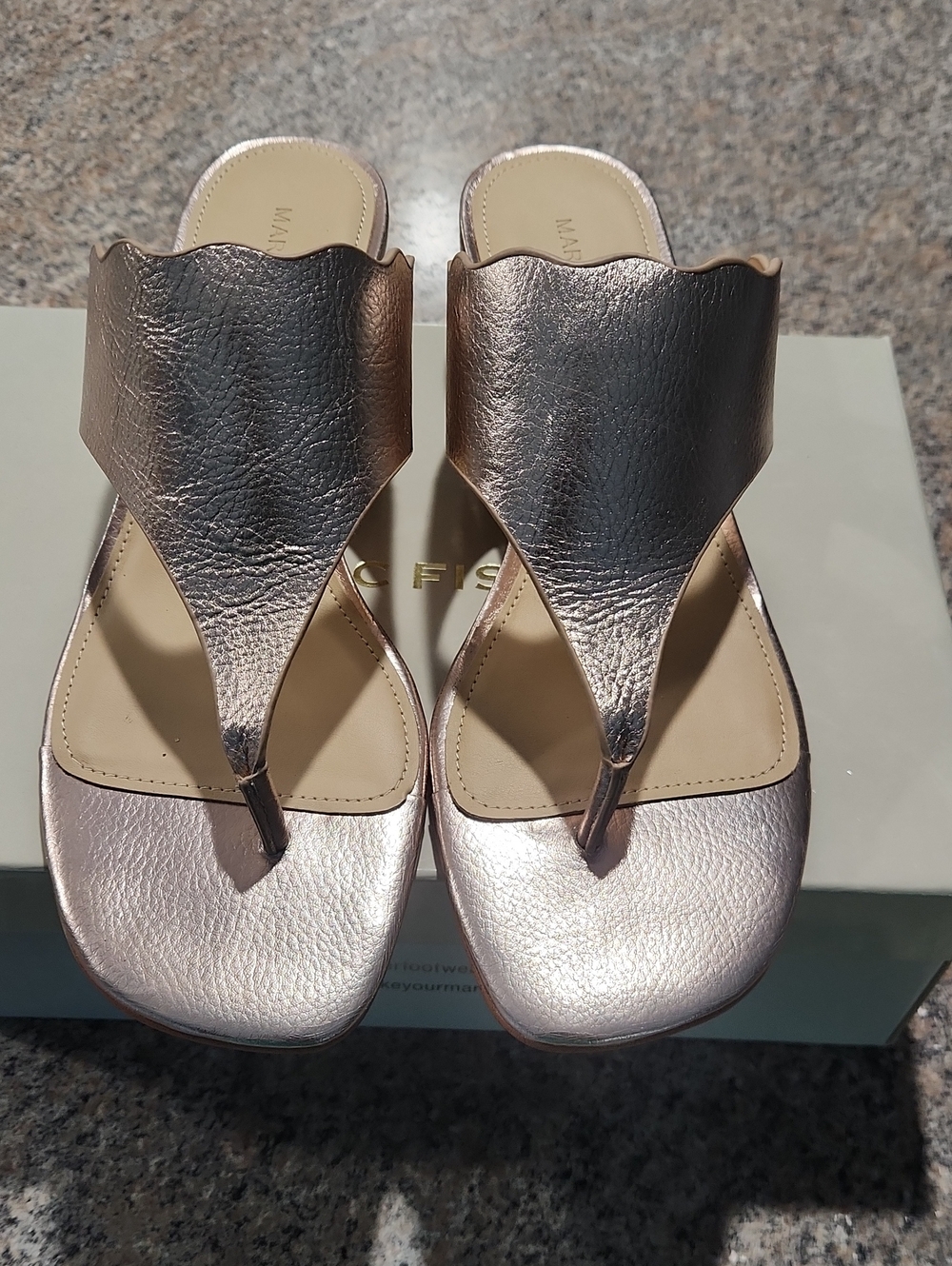 Marc Fisher Bronze Gold Scalloped Thong Sandals Size 9